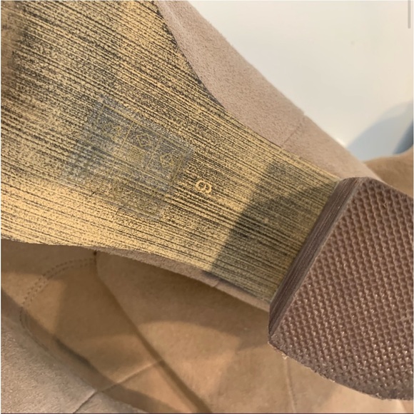 CYBER SALE🕊️Urban Outfitters Ecote Suede Knee Mid Callf Chunky Heeled Boots - Picture 5 of 9